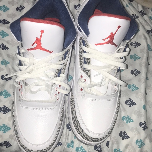 Air Jordan True Blue 3’s - Picture 1 of 4